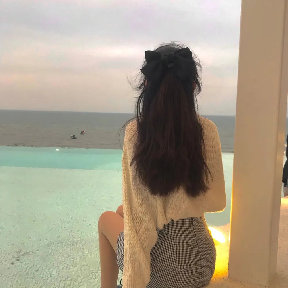 海滩春色